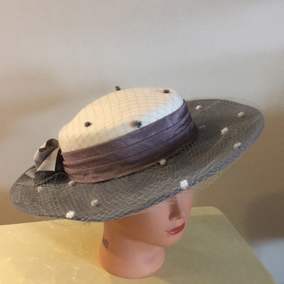 Vintage Whittall & Javits Gray and Ivory Hat - Picture 2 of 13